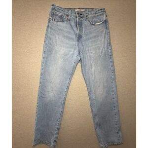 Levi's Woman's Wedgie Straight Leg Light Wash Blue Jean Size 28 Premium Big E